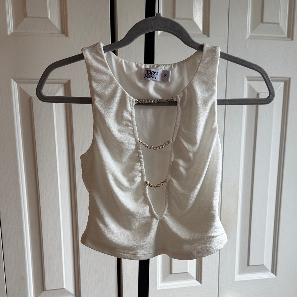 Tiger Mist Ivory Chain-Detail Crop Top